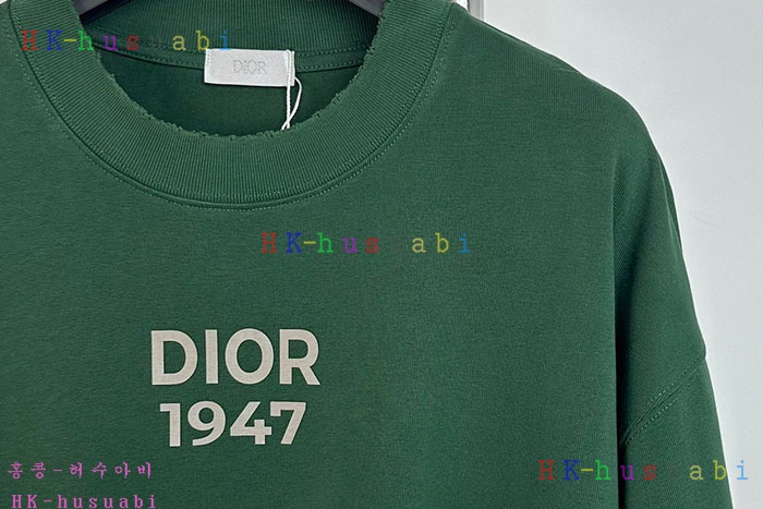 NEW 디올 반팔티 신상 DR 114414