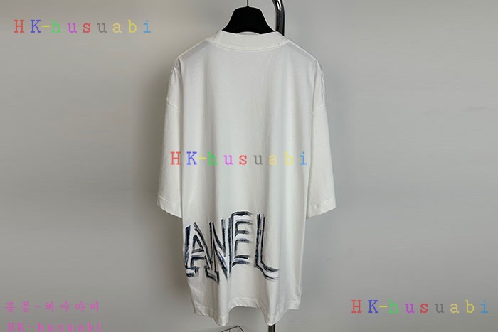 NEW 샤넬 반팔티 신상 C 9881101