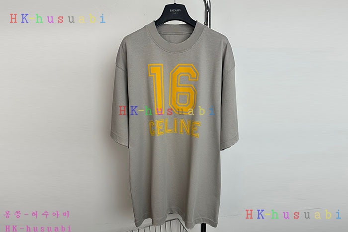 NEW 셀린느 반팔티 신상 C 988043
