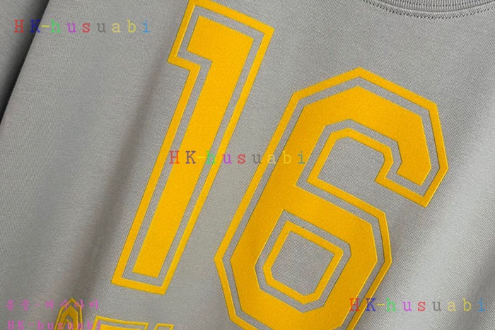 NEW 셀린느 반팔티 신상 C 988043