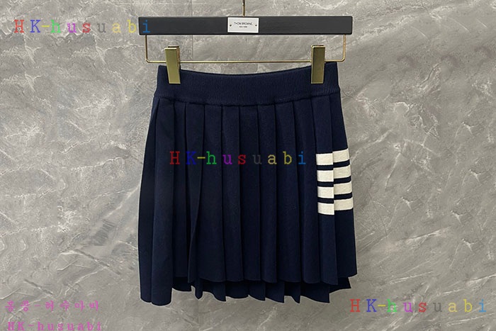NEW 톰브라운 치마 신상 TB 699410