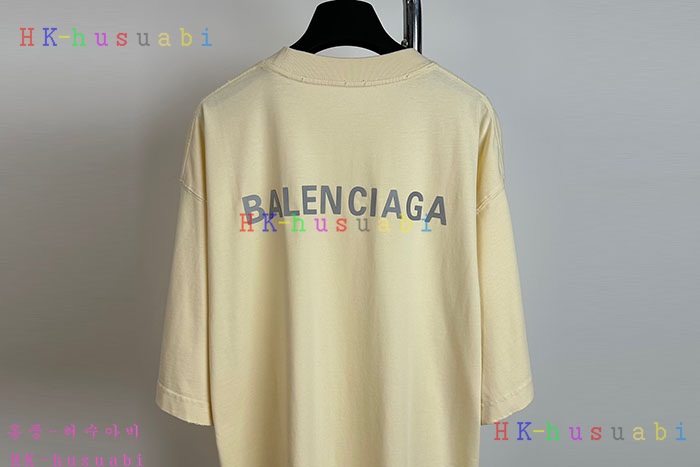 NEW 발렌시아가 반팔티 신상 B 7124401