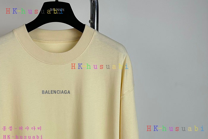 NEW 발렌시아가 반팔티 신상 B 7124401
