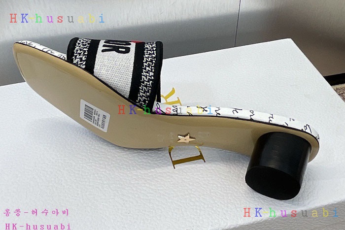 NEW 디올 샌들 신상 DR 9958008