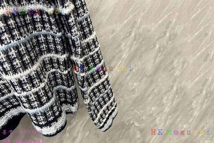 NEW 톰브라운 니트 신상 TB 599442