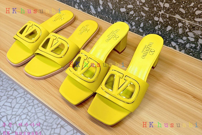 NEW 발렌티노 샌들 신상 V 4470818