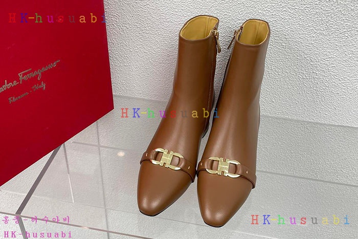 NEW 페라가모 부츠 신상 F 447015