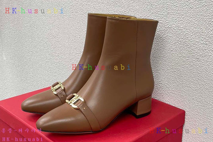 NEW 페라가모 부츠 신상 F 447015