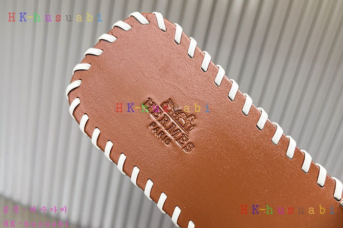 NEW 에르메스 샌들 신상 H 748809
