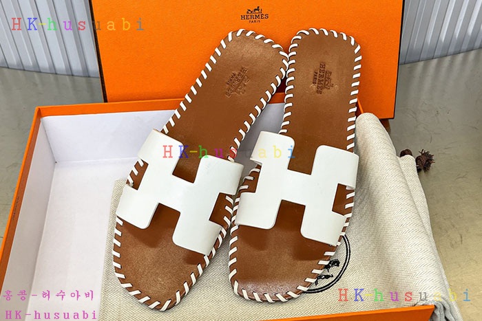 NEW 에르메스 샌들 신상 H 748809