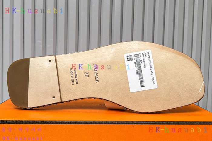 NEW 에르메스 샌들 신상 H 748809