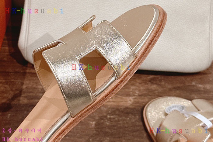 NEW 에르메스 샌들 신상 H 748812