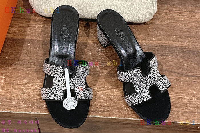NEW 에르메스 샌들 신상 H 755502