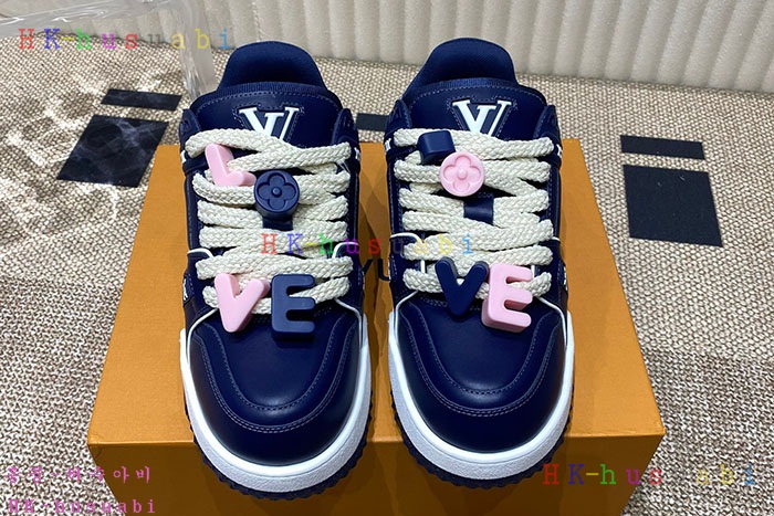 NEW 루이비통 신발 신상 LV 167701