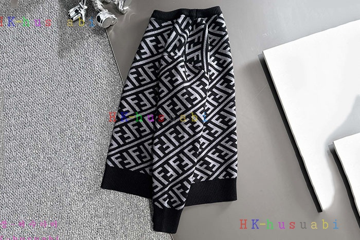 NEW 펜디 니트 신상 FD 995507