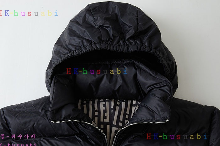 NEW 펜디 패딩 신상 FD 995512