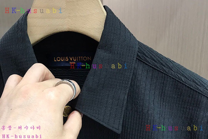 NEW 루이비통 셔츠 신상 LV 4417009