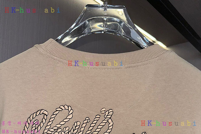 NEW 루이비통 긴팔티 신상 LV 4417017
