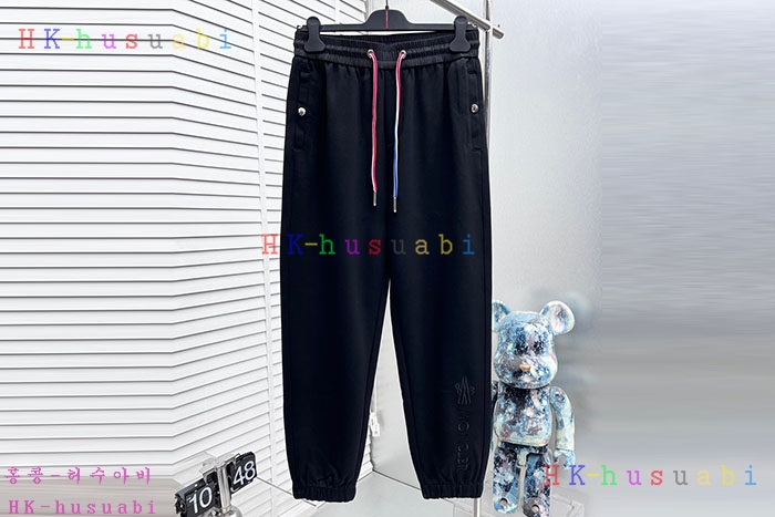 NEW 몽클레어 바지 신상 M 1665041