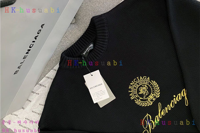 NEW 발렌시아가 니트신상 B 857012