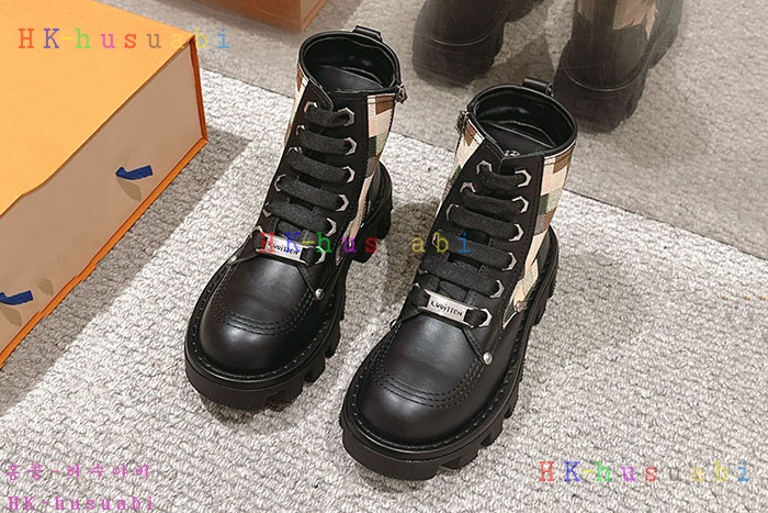 NEW 루이비통 신발 신상 LV 988020