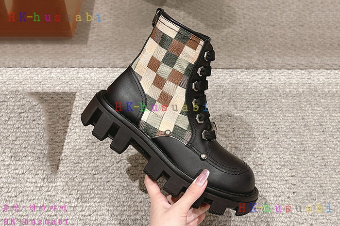 NEW 루이비통 신발 신상 LV 988020