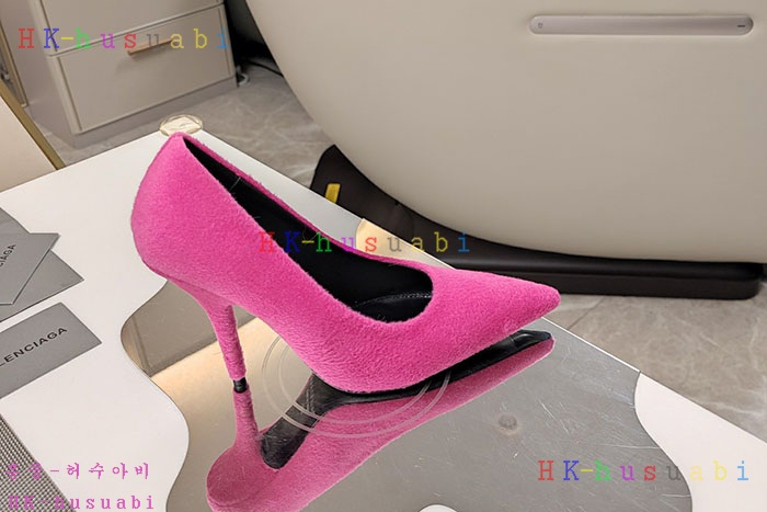 NEW 발렌시아가 신발 신상 B 659011