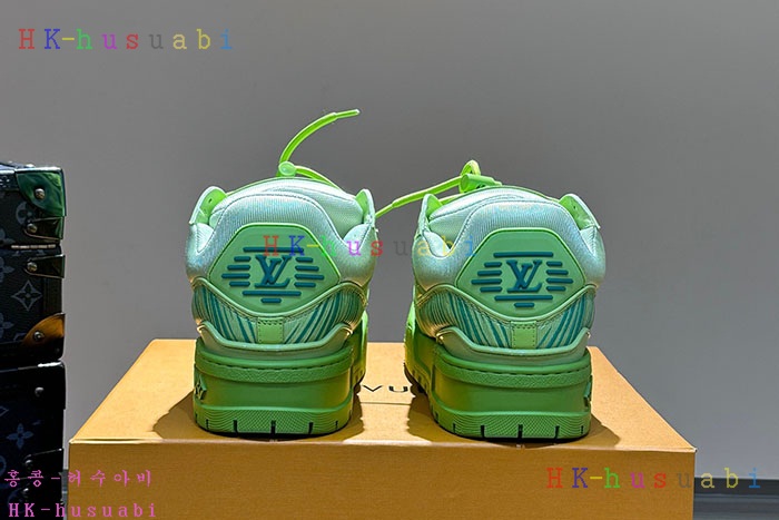 NEW 루이비통 스니커즈 신상 LV 988801