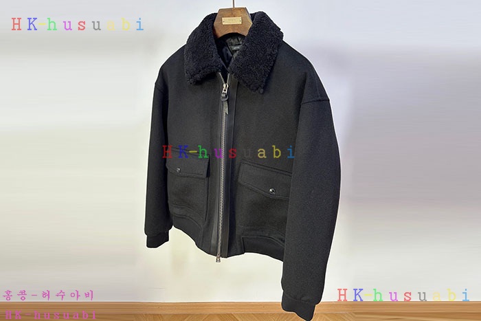 NEW 톰포드 가죽자켓 신상 TF 3250047