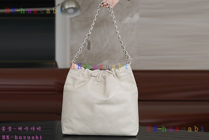 ★미러급★샤넬 22 스몰 핸드백 AS3260