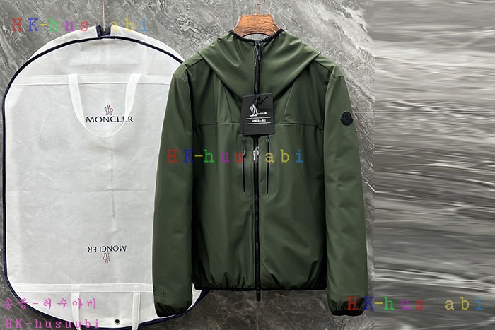 NEW 몽클레어  패딩자켓 신상 M 2070404