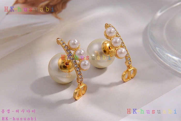 NEW  디올 귀걸이 신상 DR 6855256