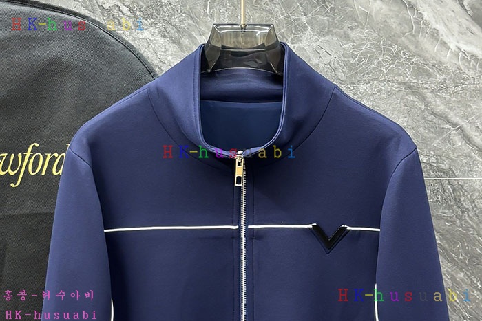 NEW 발렌티노 집업상하의셋트 신상 V 1740550