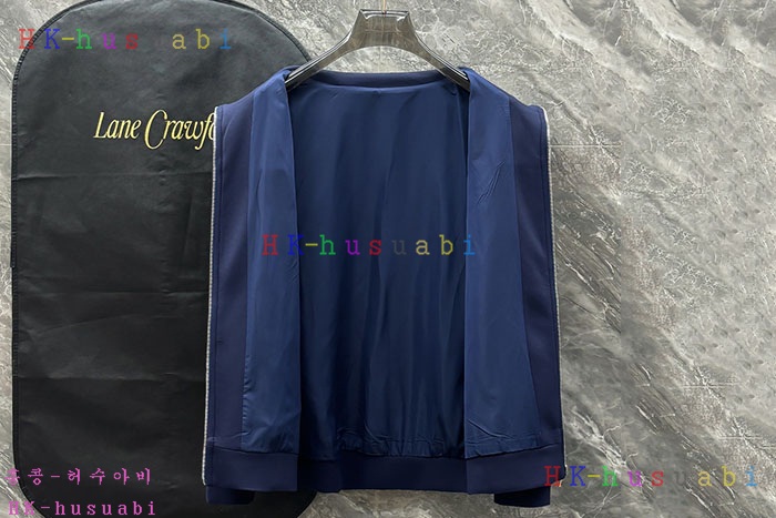 NEW 발렌티노 집업상하의셋트 신상 V 1740550