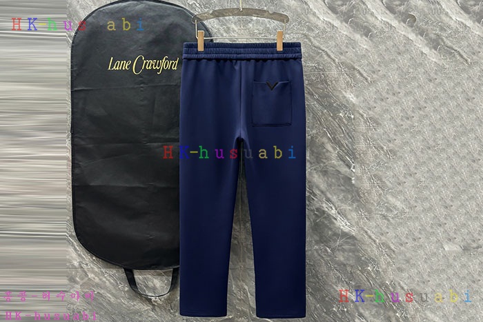 NEW 발렌티노 집업상하의셋트 신상 V 1740550