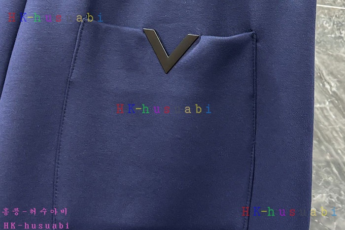 NEW 발렌티노 집업상하의셋트 신상 V 1740550