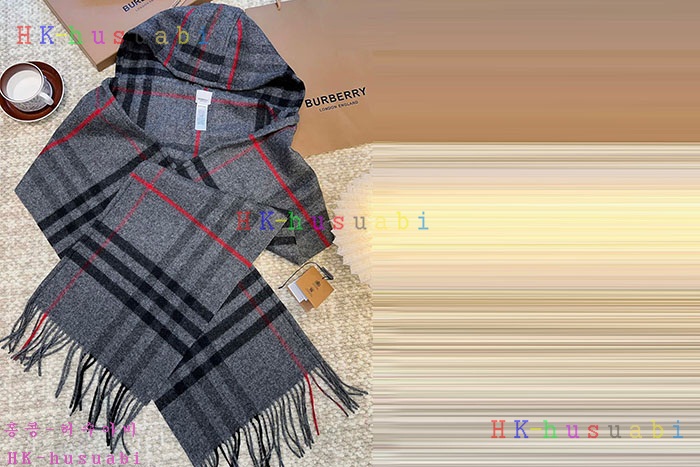 NEW 버버리 망토스카프 신상 BB 687709