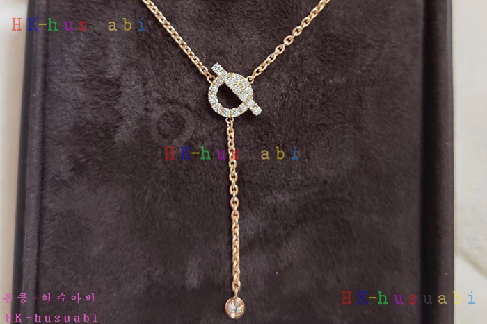 NEW 에르메스 목걸이 신상 H 582229