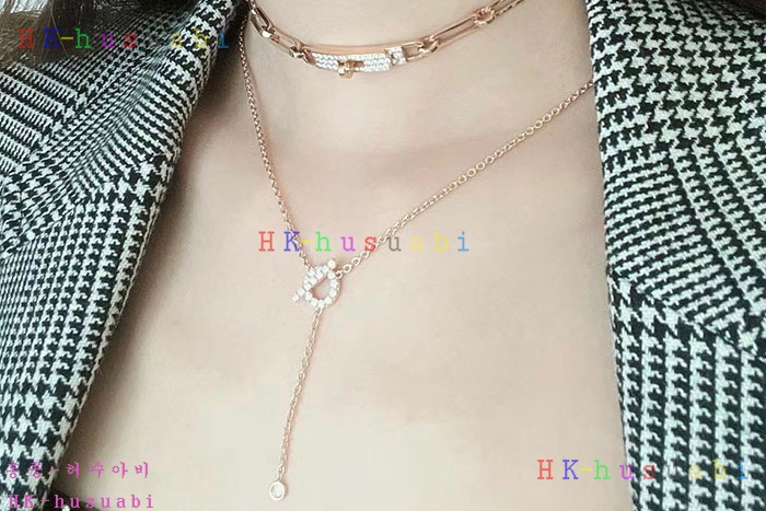 NEW 에르메스 목걸이 신상 H 582229