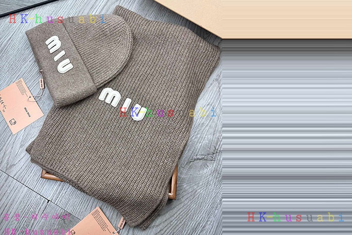 NEW 미우미우 모자 머플러 신상 MU 4788022