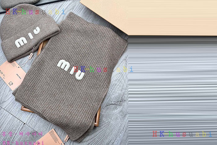 NEW 미우미우 모자 머플러 신상 MU 4788022