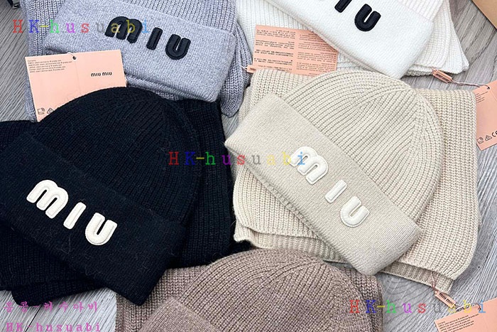 NEW 미우미우 모자 머플러 신상 MU 4788022