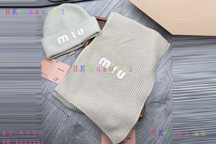 NEW 미우미우 모자 머플러 신상 MU 4788025