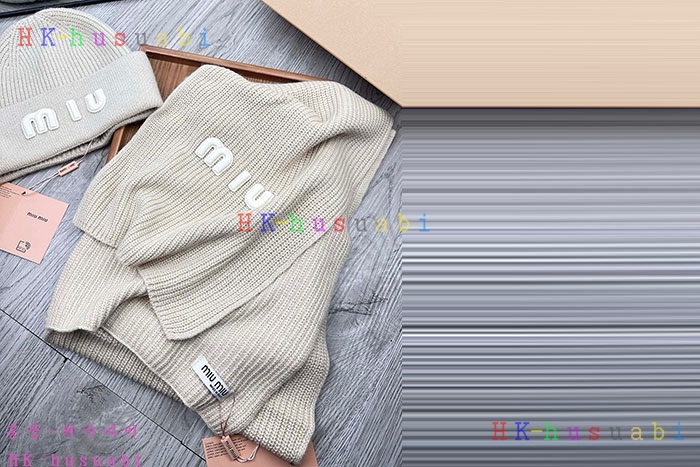 NEW 미우미우 모자 머플러 신상 MU 4788025