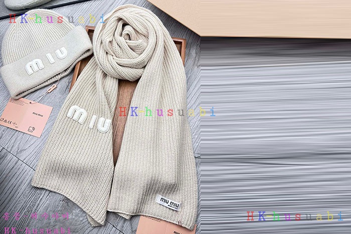 NEW 미우미우 모자 머플러 신상 MU 4788025