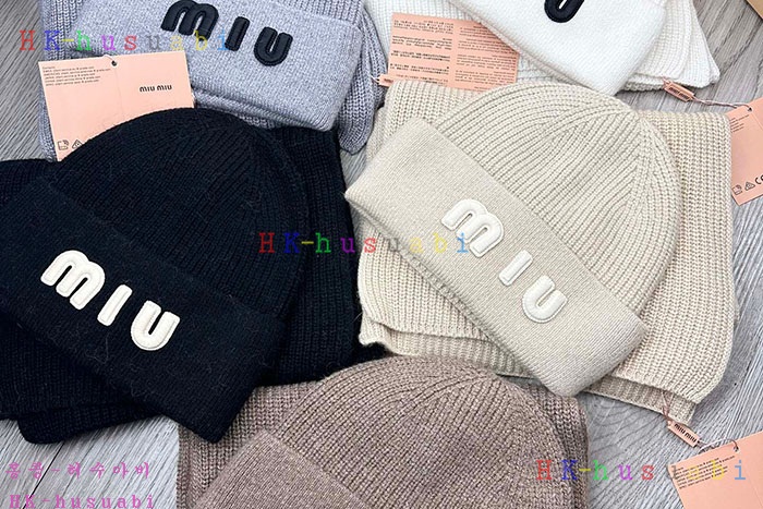 NEW 미우미우 모자 머플러 신상 MU 4788026