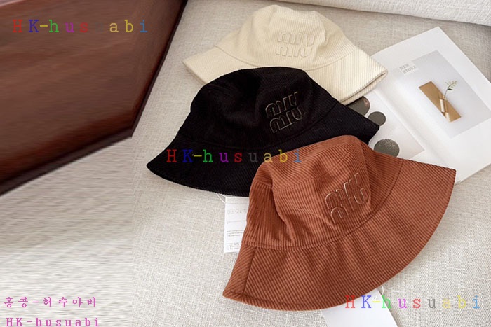 NEW 미우미우 모자  신상 MU 4788028
