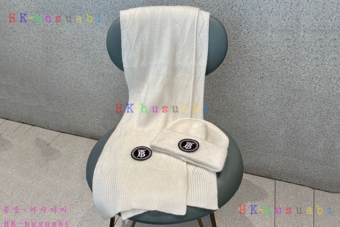 NEW 버버리 모자 머플러 신상 B 9570412
