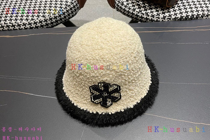 NEW 샤넬 모자  신상 C 774719