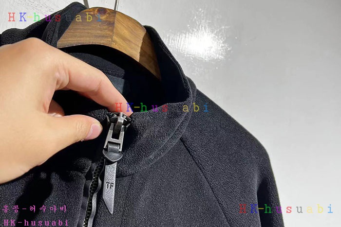 NEW 톰포드 집업자켓 신상 TF 950045